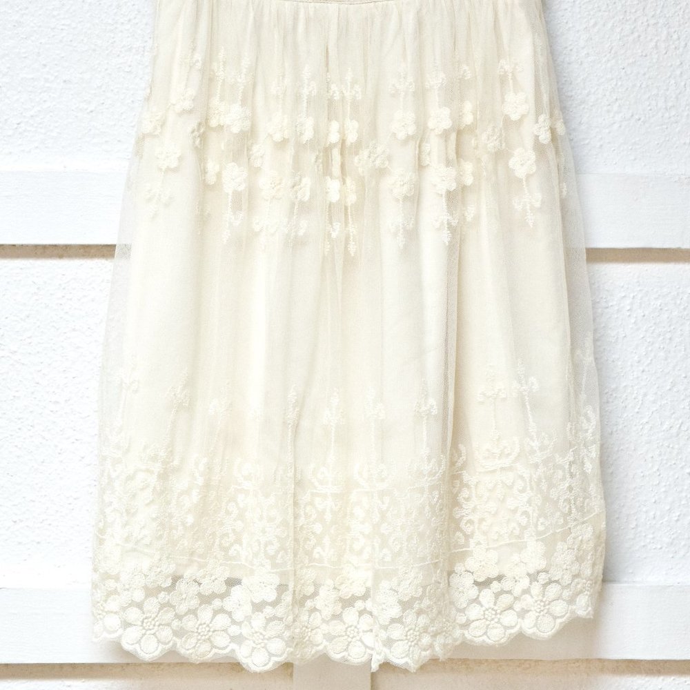 NWT AMERICAN EAGLE Ivory Embroidered Floral Crochet Tulle Sundress | Size S - Picture 4 of 7
